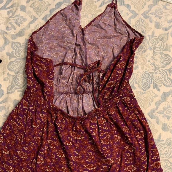 Floral backless romper! - Picture 5 of 6